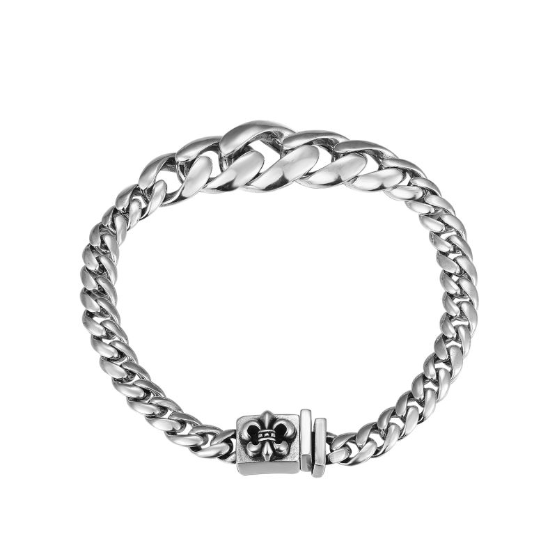 Ch**me He**ts bracelets